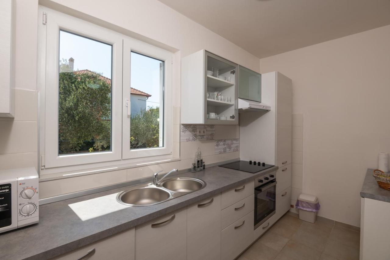 Modern Apartment Edda - Quiet Area - Close To Old Town And Beaches Zadar Luaran gambar