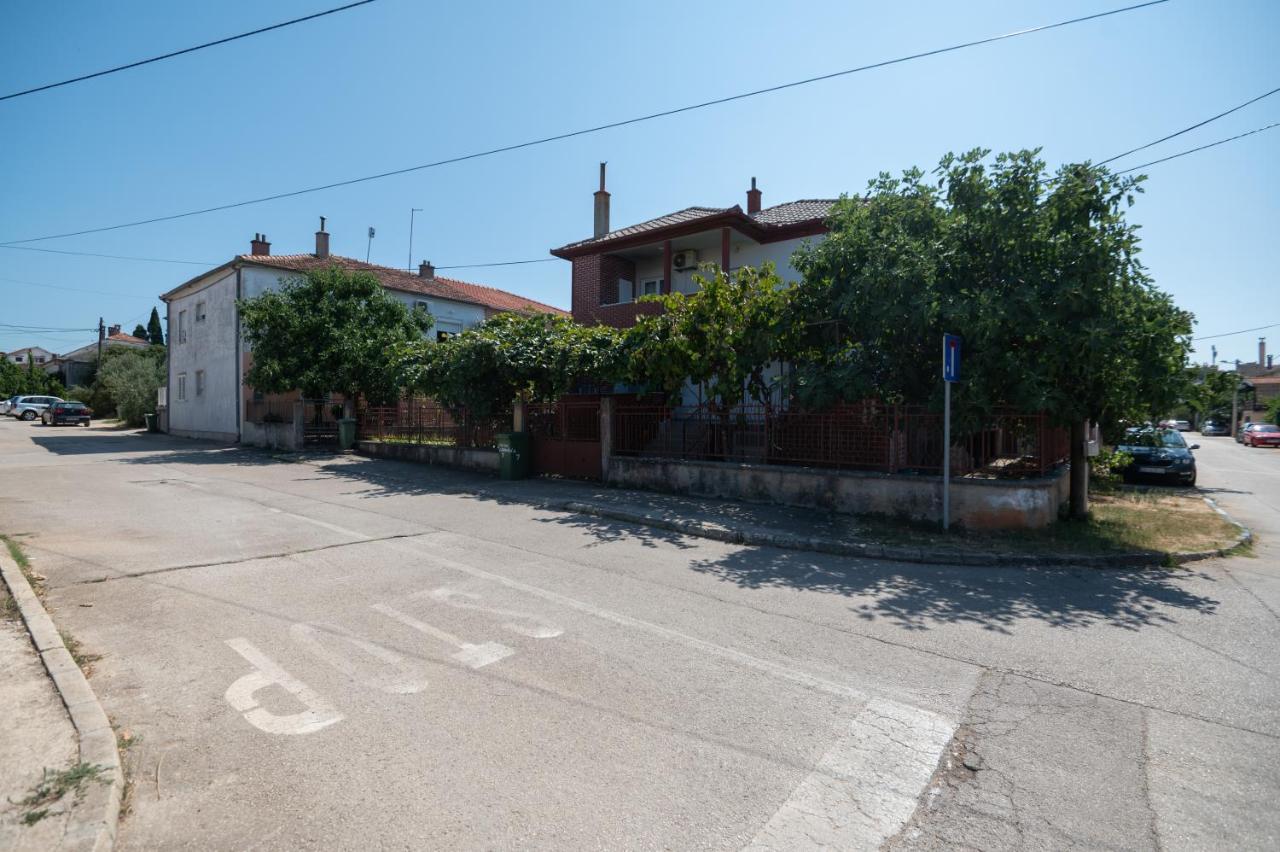 Modern Apartment Edda - Quiet Area - Close To Old Town And Beaches Zadar Luaran gambar